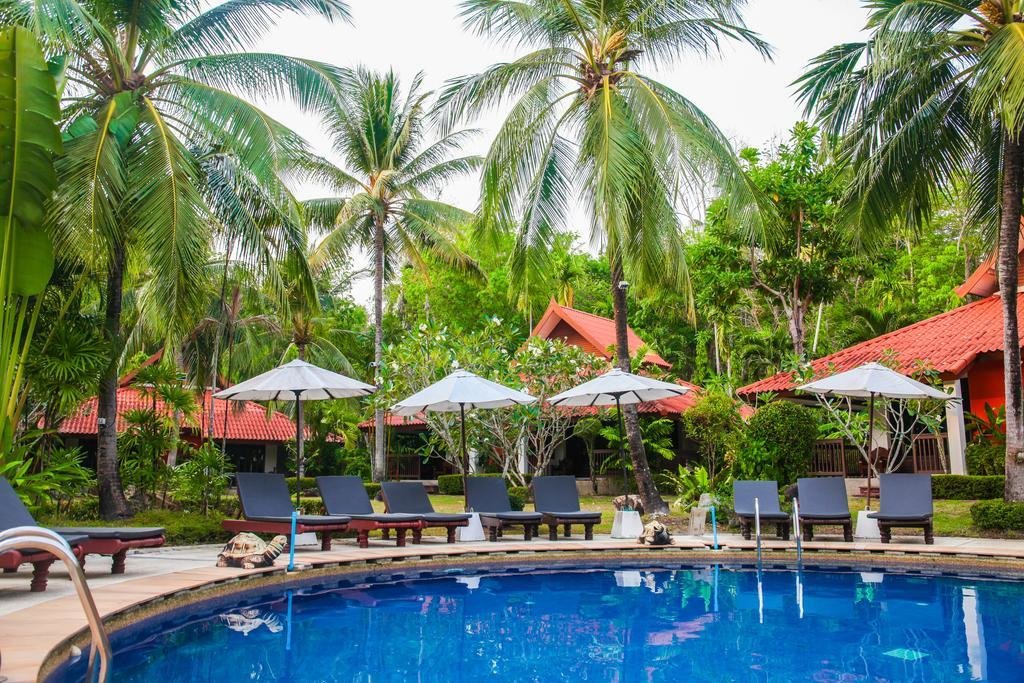 Муанг: Locals Villa Hotel