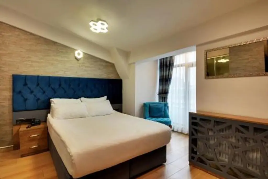 Эскишехир: Castillo Hotel