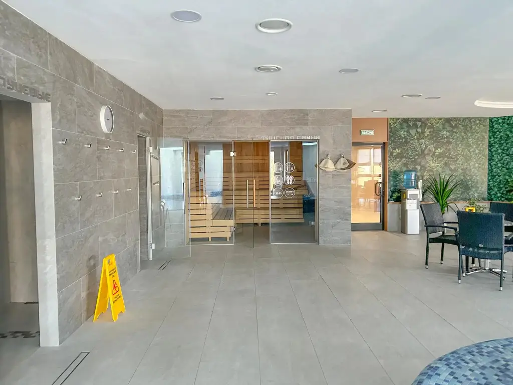 Sun City Apartments (Сан Сити Апартментс) на улице Ленина 52 — фото 1