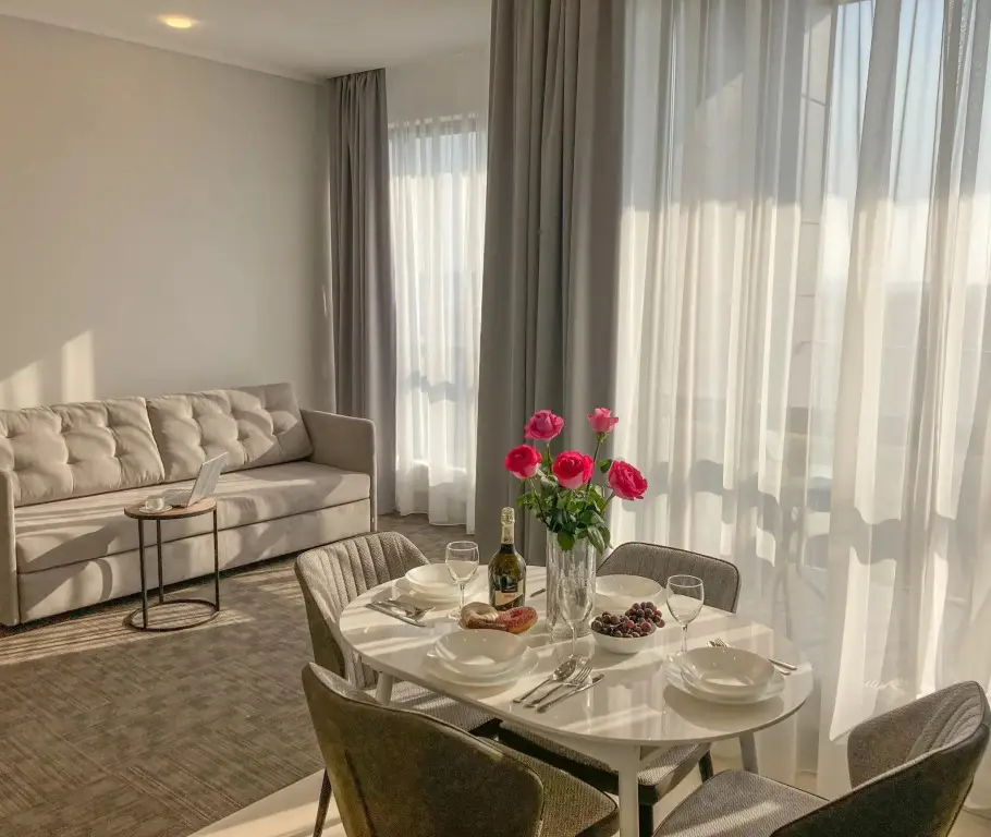 Светлогорск: Sun City Apartments (Сан Сити Апартментс) на улице Ленина 52