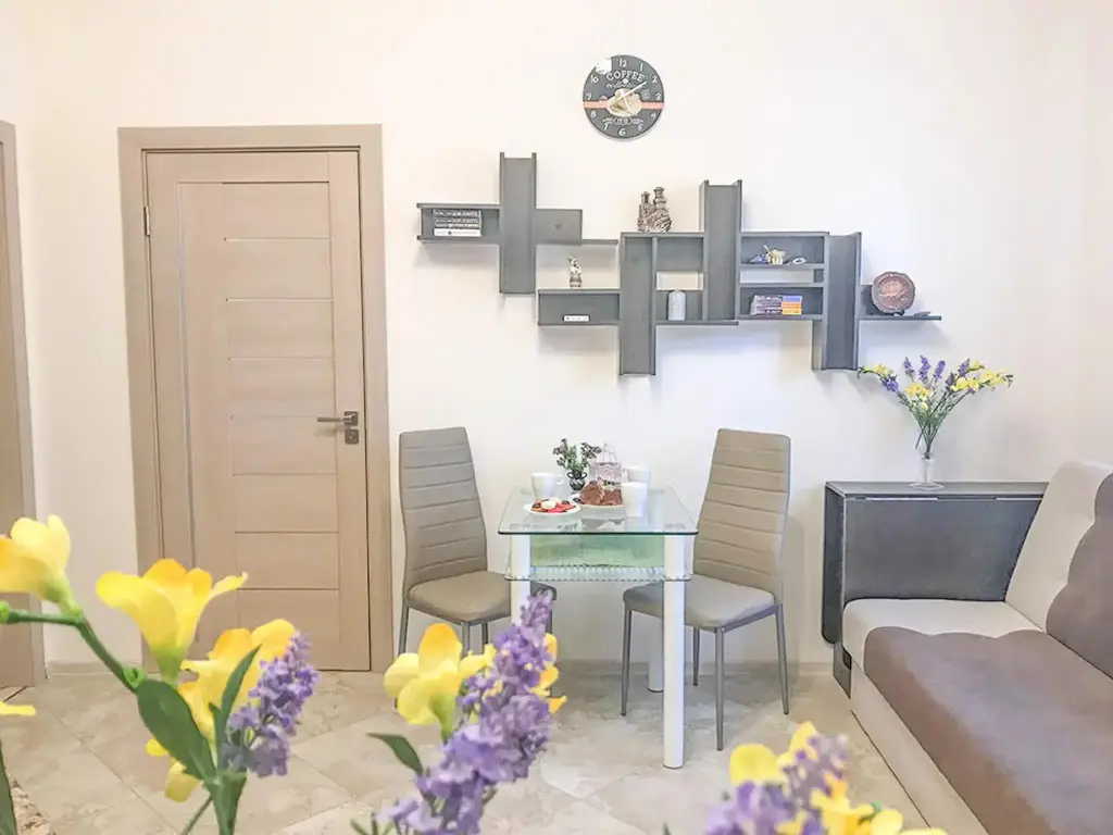 Sun Сity Apartments 10 (Сан Сити Апартментс 10 ) на улице Аптечная 6 корпус 1 — фото 1