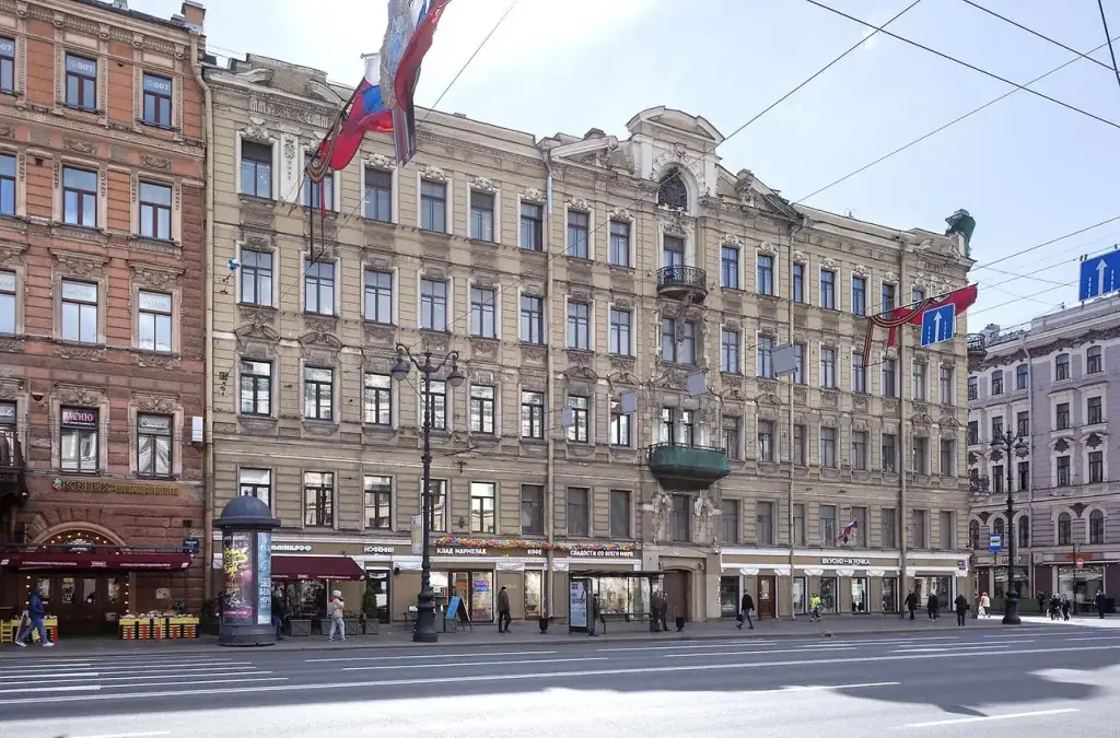 PiterApartments (ПитерАпартментс) на проспекте Невский 45/2 — фото 1