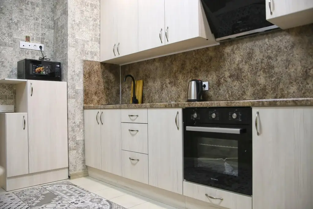 Ростов-на-Дону: Welcome to 211/2 Sholokhov Street
