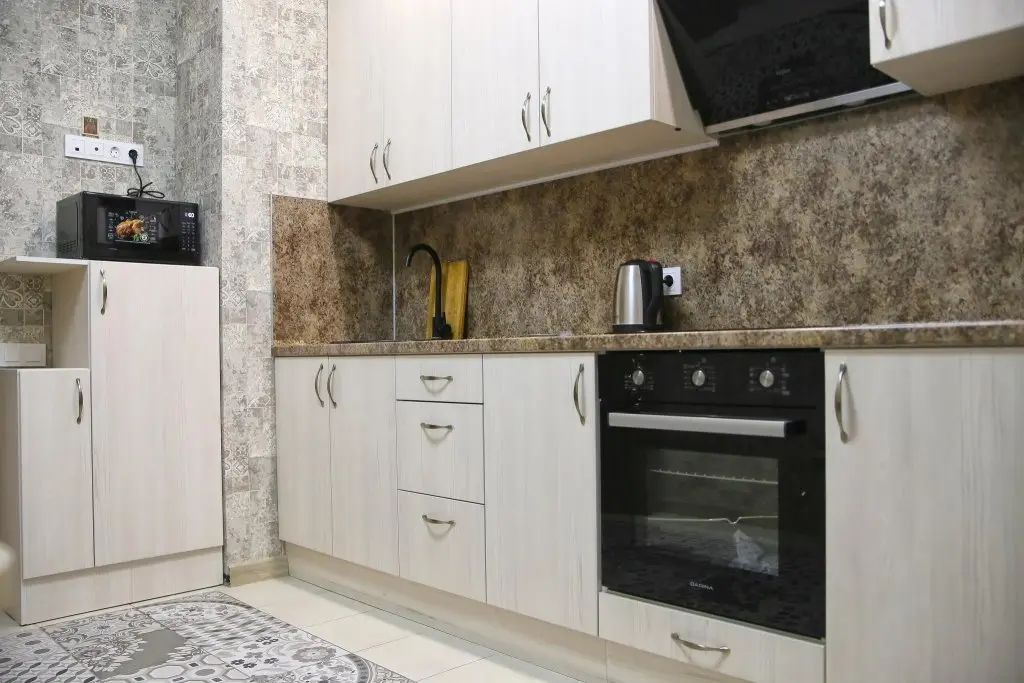 Ростов-на-Дону: Welcome to 211/2 Sholokhov Street