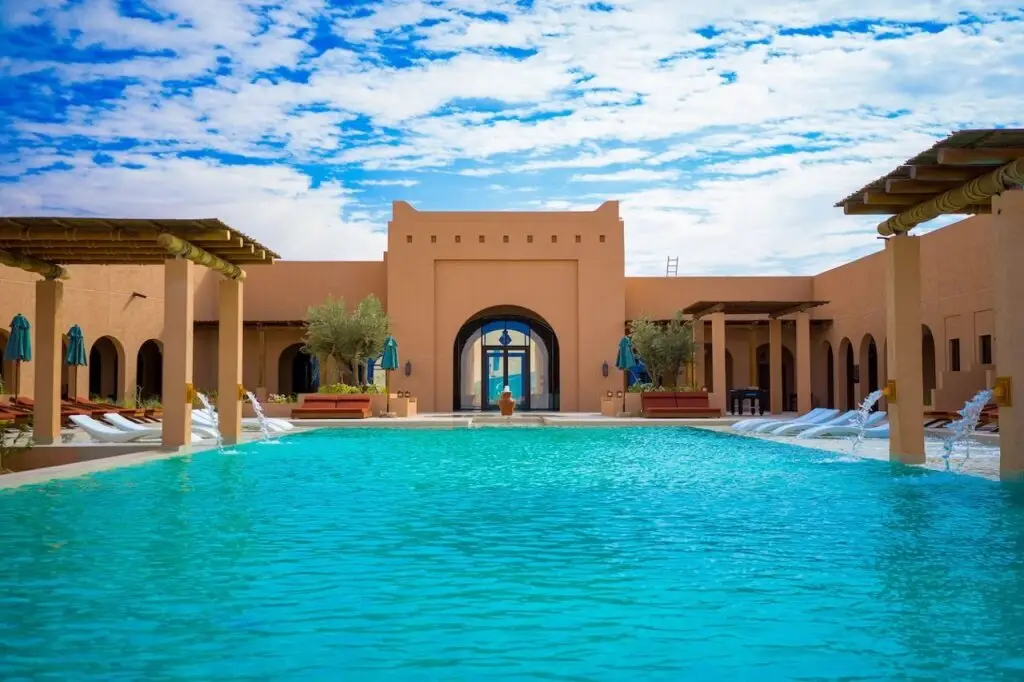 Bab Al Nojoum Bateen Liwa — фото 1