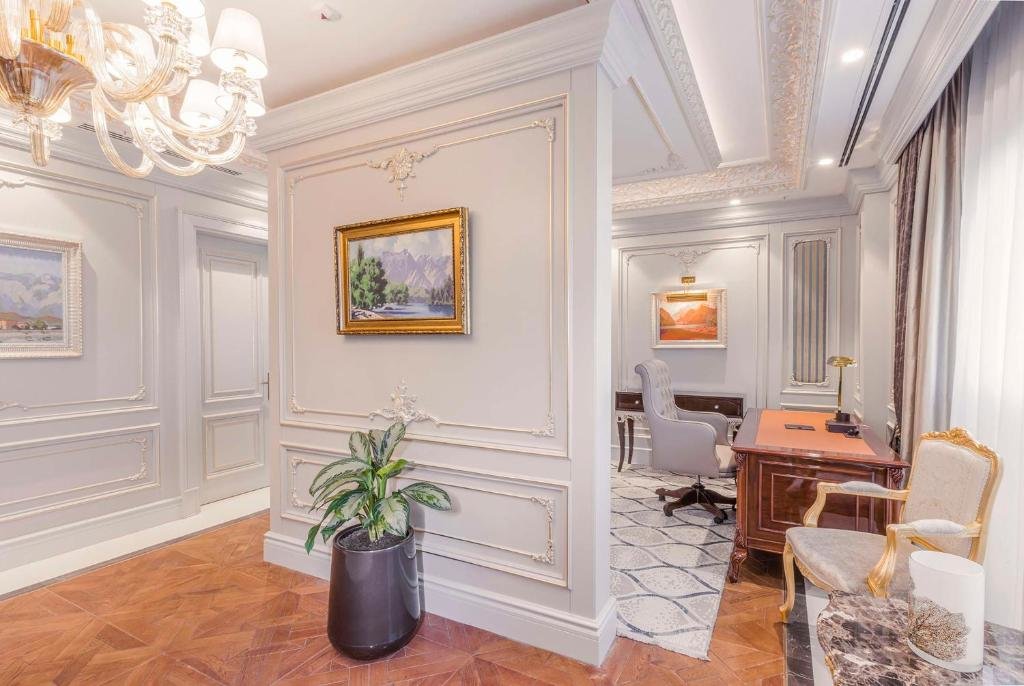 Самарканд: Hilton Garden Inn Samarkand Afrosiyob