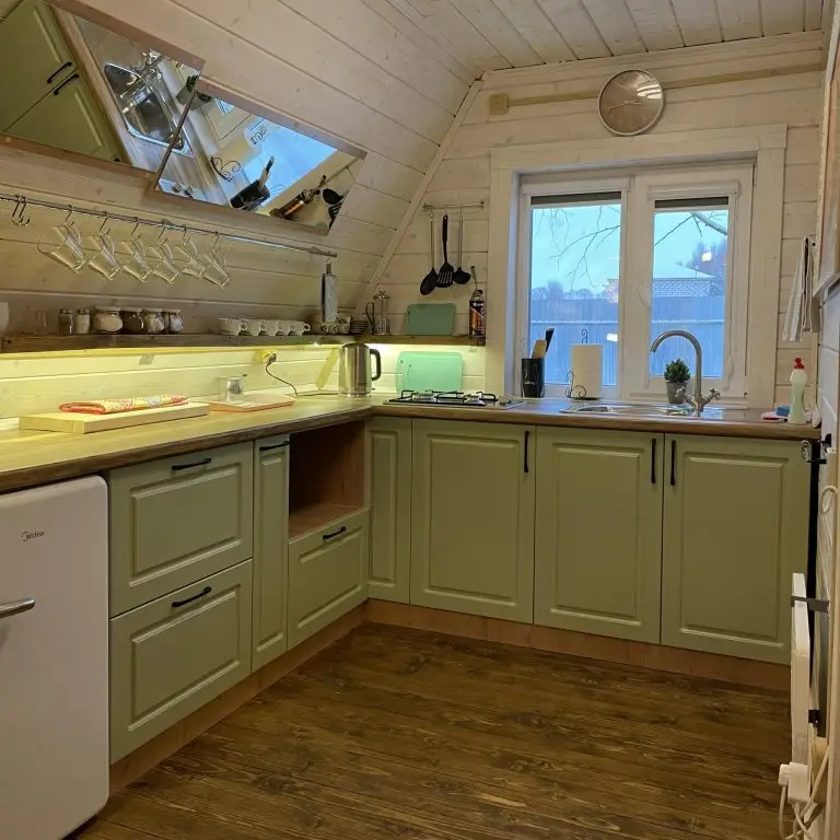 Новгород: Moiseevichi life Guest House