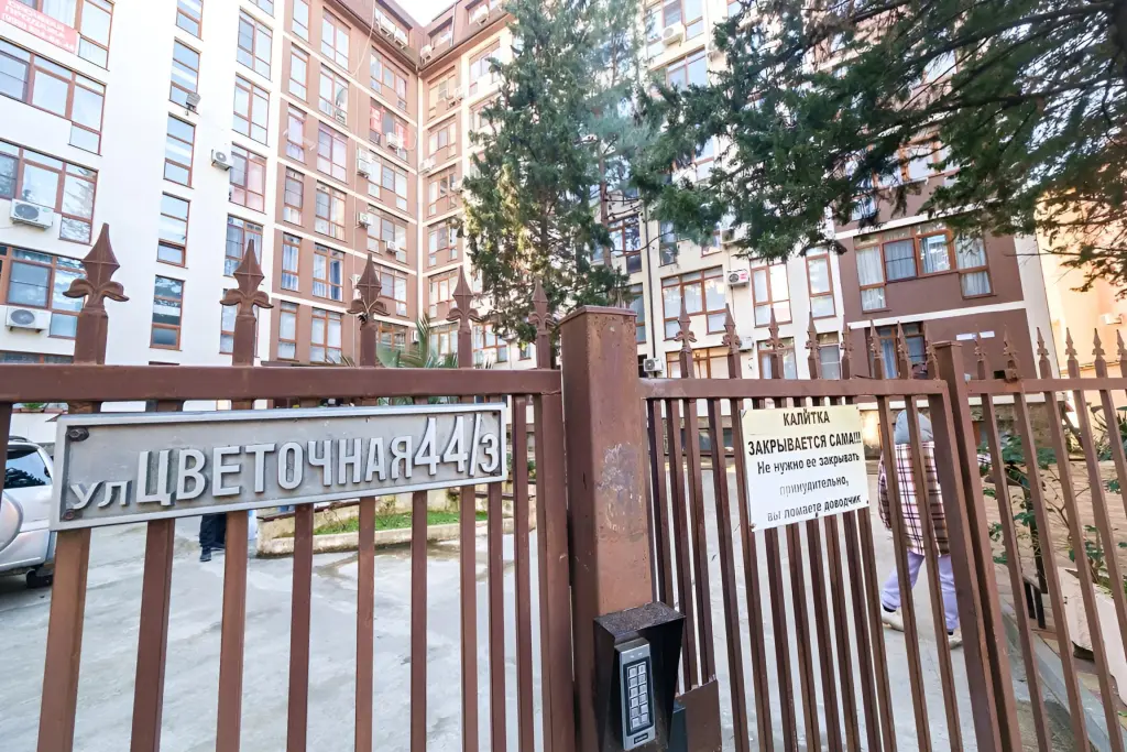 Сочи: Апартаменты 3х Комнатные на 1ой Береговой Линии в Сириусе