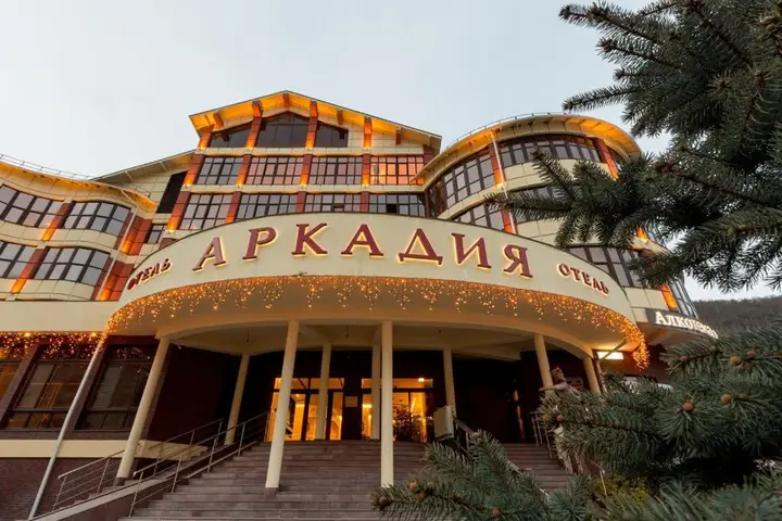 Красная Поляна: Отель Аркадия