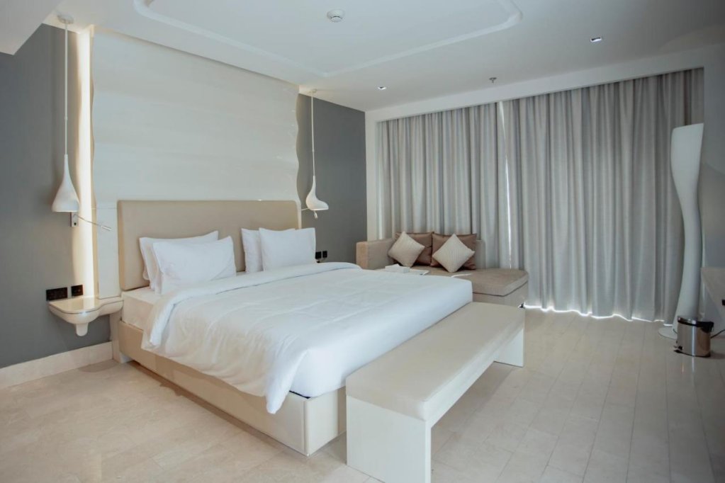 Эль-Айн: Alberni Hotel and Resort