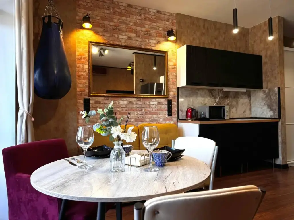 Uiut Zhk Akademiia Flat — фото 1