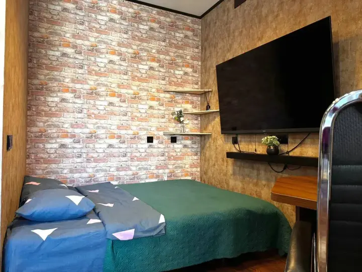 Новосибирск: Uiut Zhk Akademiia Flat