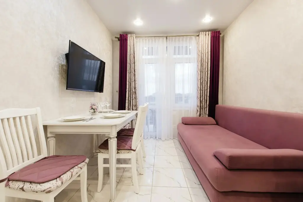Сочи: Апартаменты Red Apartments Нижнеимеретинская 137А Армада