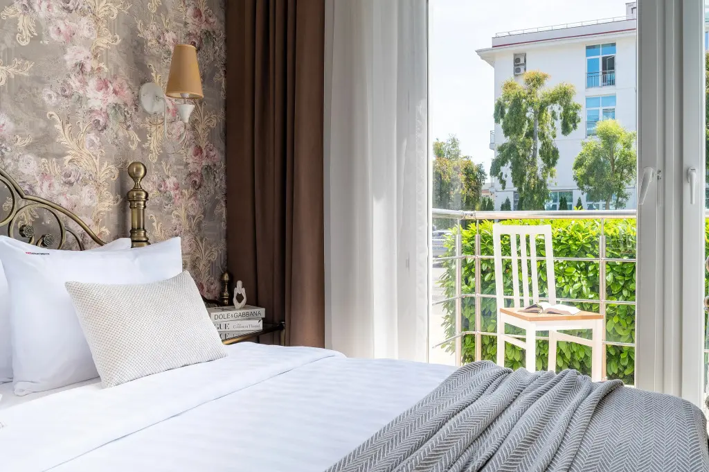 Сочи: Апартаменты Red apartments Екатерининский Квартал Афродита