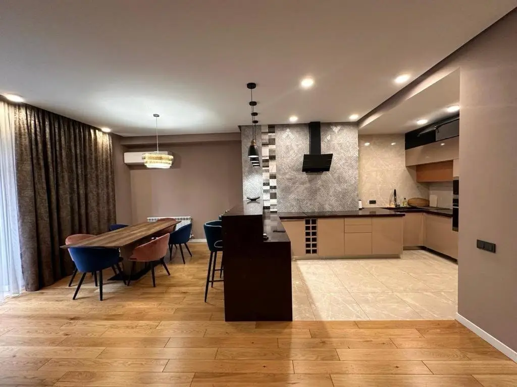 Ереван: Апартаменты 2 Bedroom Apt On Republic Square