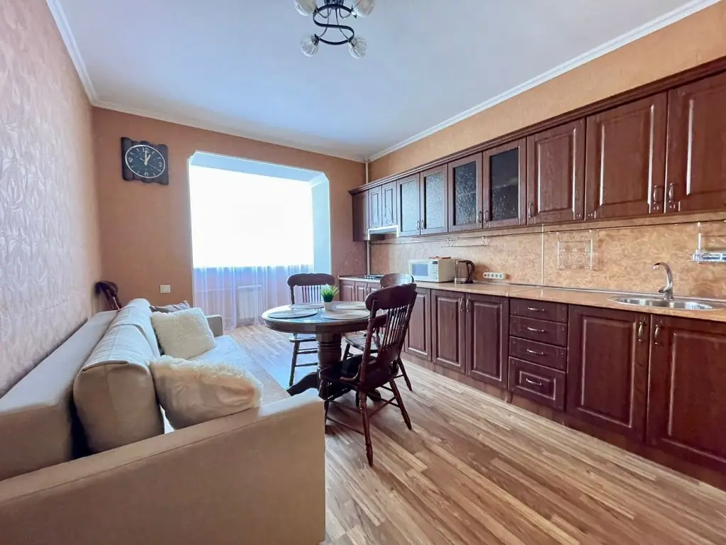 Пятигорск: Апартаменты Peach Room от Rooms Apartment