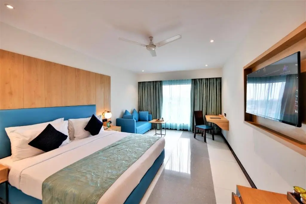 Дубай: The Fern Residency, Subhash Bridge, Ahmedabad
