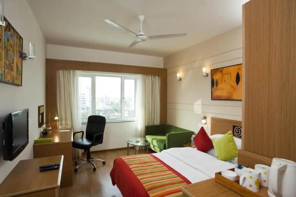 Дубай: Lemon Tree Hotel, Udyog Vihar, Gurugram