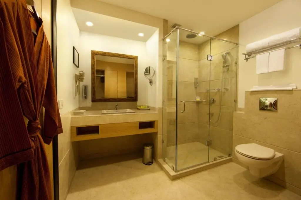 Дубай: Lemon Tree Hotel, Udyog Vihar, Gurugram