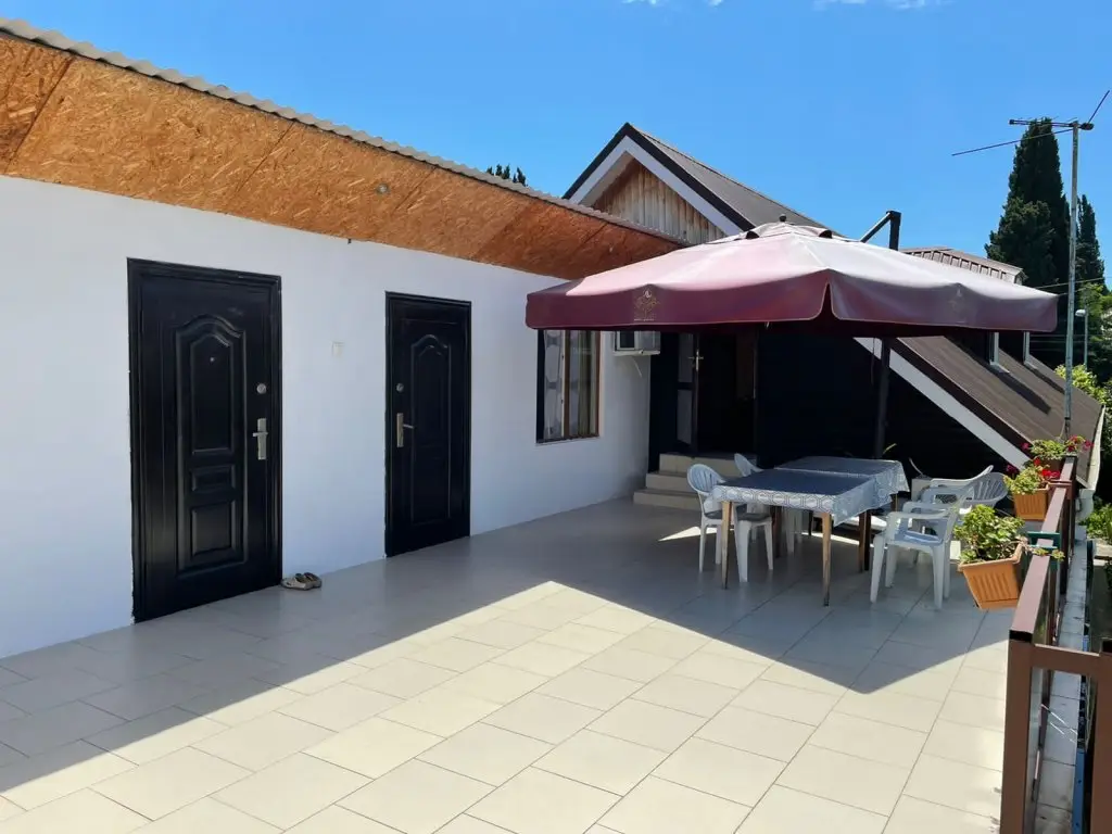 Гостевой дом Sukhum Guest house — фото 1