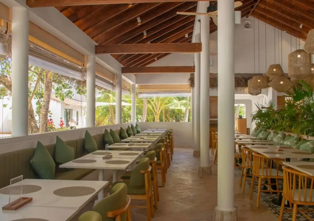 Stone Hotel Dhiffushi — фото 1