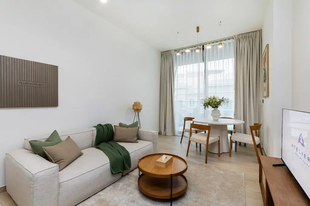 Дубай: Апартаменты Wonderful 1BR in Binghatti Crescent