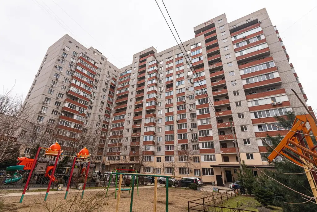 Краснодар: Квартира на Яцкова 6, КвартирАпартъ