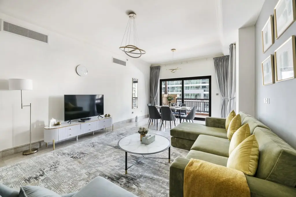 Дубай: Апартаменты Stonetree The Residences North