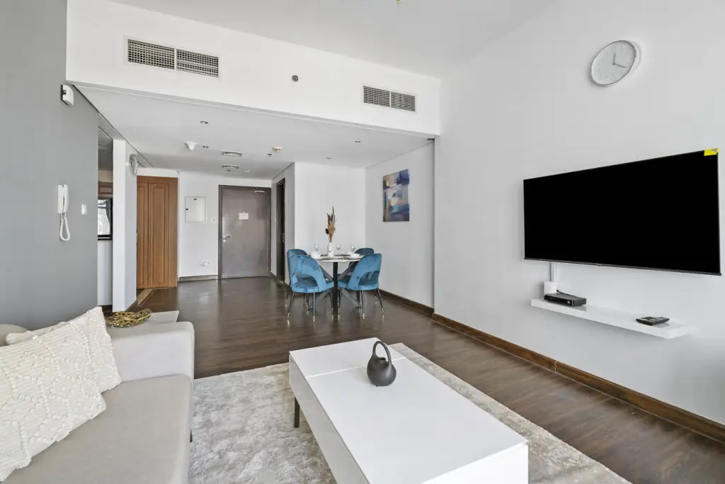 Дубай: Апартаменты Stonetree Lakeside