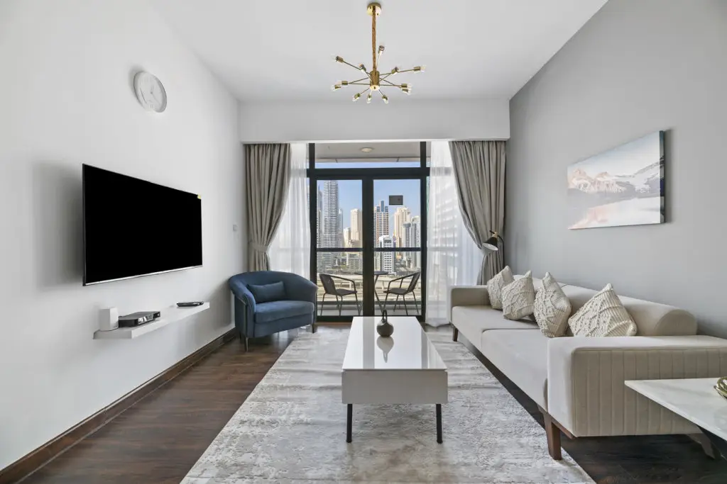 Дубай: Апартаменты Stonetree Lakeside