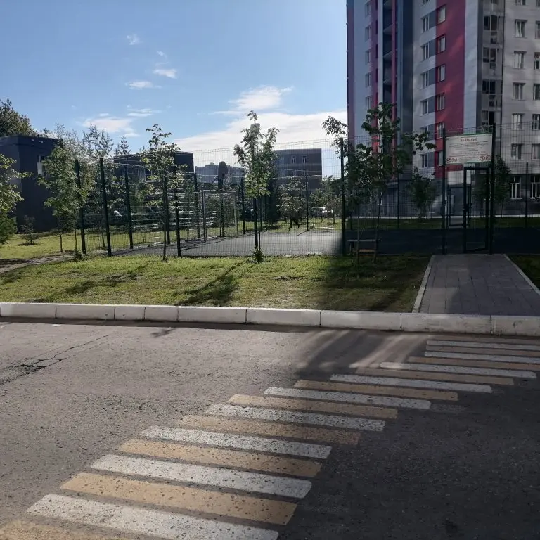 Казань: Квартира Просторная рядом с метро