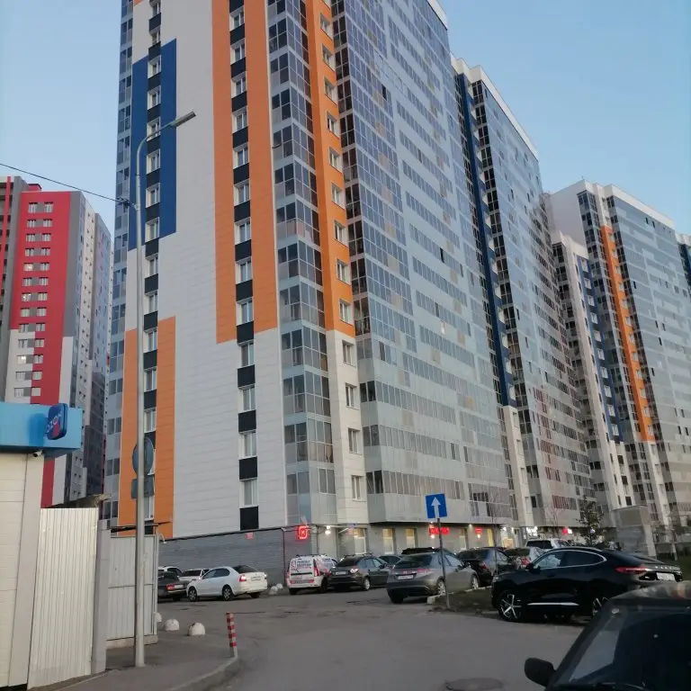 Квартира Просторная рядом с метро — фото 1