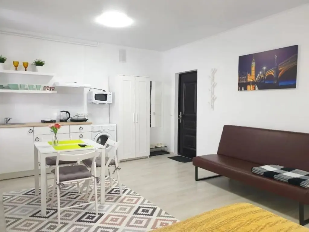 Атырау: Qazaq House (Казак Хаус) в микрорайоне Авангард-2 23