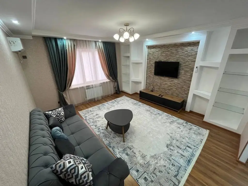 Атырау: Qazaq House (Казак Хаус) на улице Академика Бинеша Жарбосынова 71