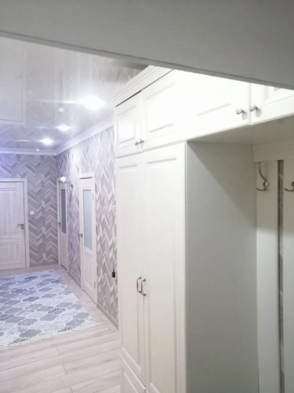 Атырау: Qazaq House (Казак Хаус) на улице Таумуша Жумагалиева