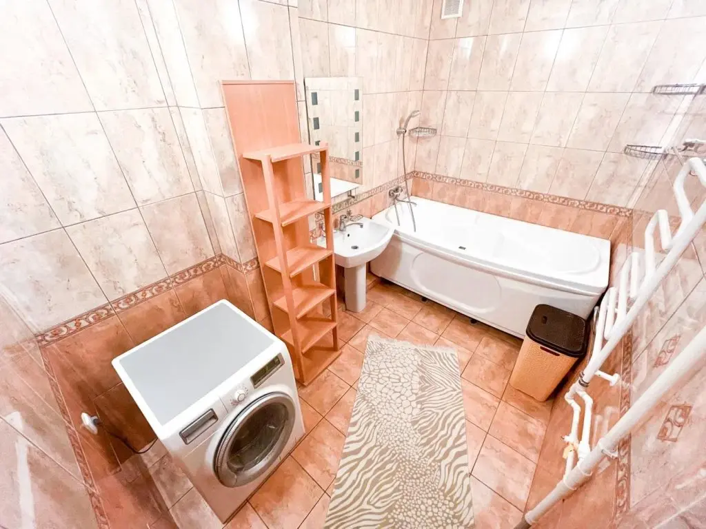 Атырау: Qazaq House (Казак Хаус) на улице Бактыгерея Кулманова