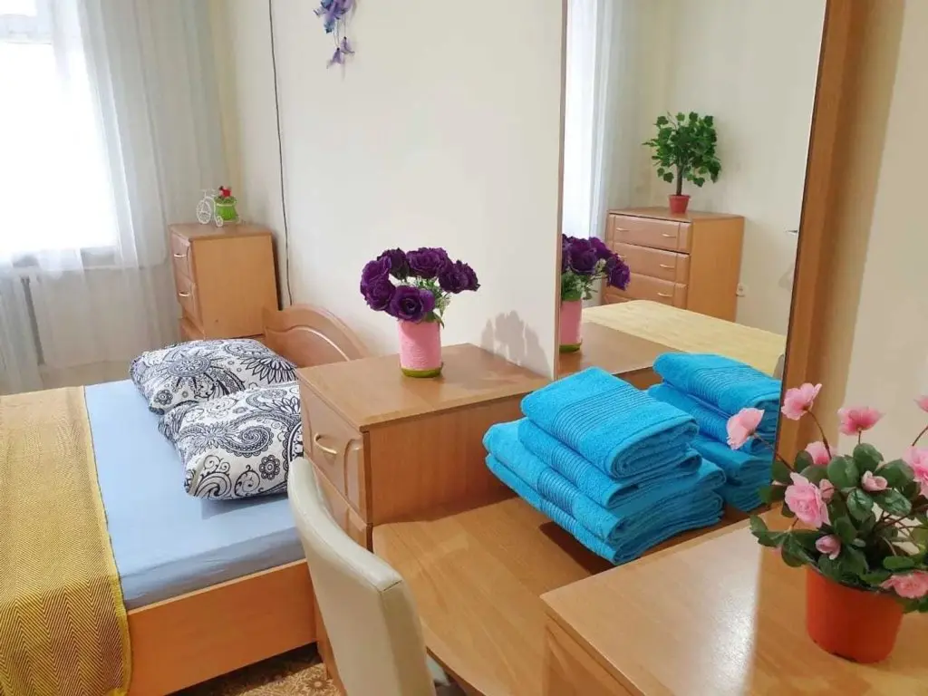 Атырау: Qazaq House (Казак Хаус) на улице Курмангазы