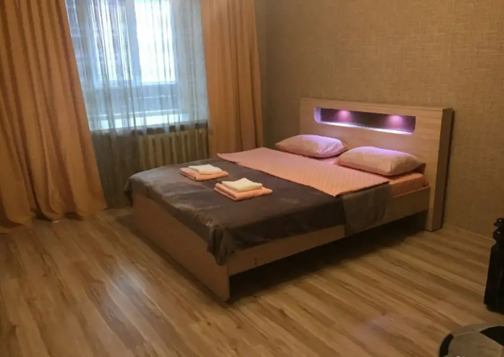 Череповец: Апартаменты на улице Раахе 60Б