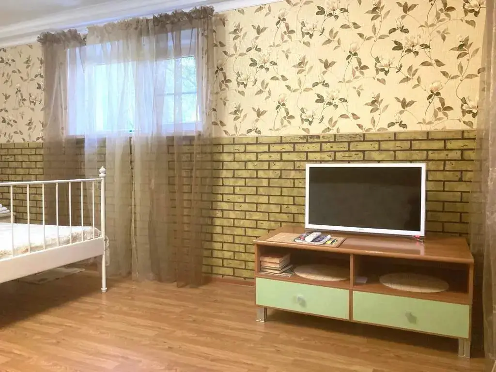 Кисловодск: Апартаменты на улице Широкая 34