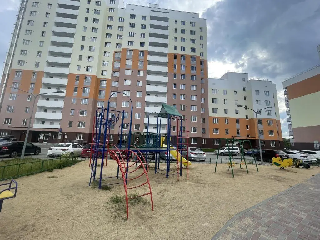 Екатеринбург: Апартаменты на улице Яскина