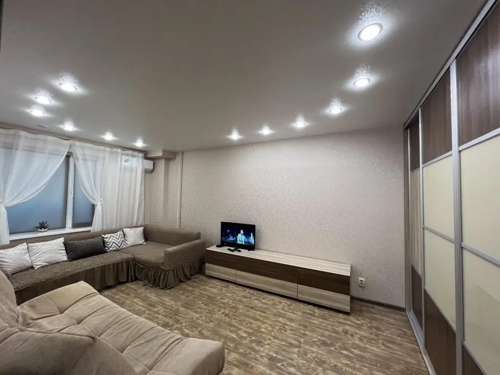 Киров: Katy Home (Кэти Хоум) на улице Ленина 185