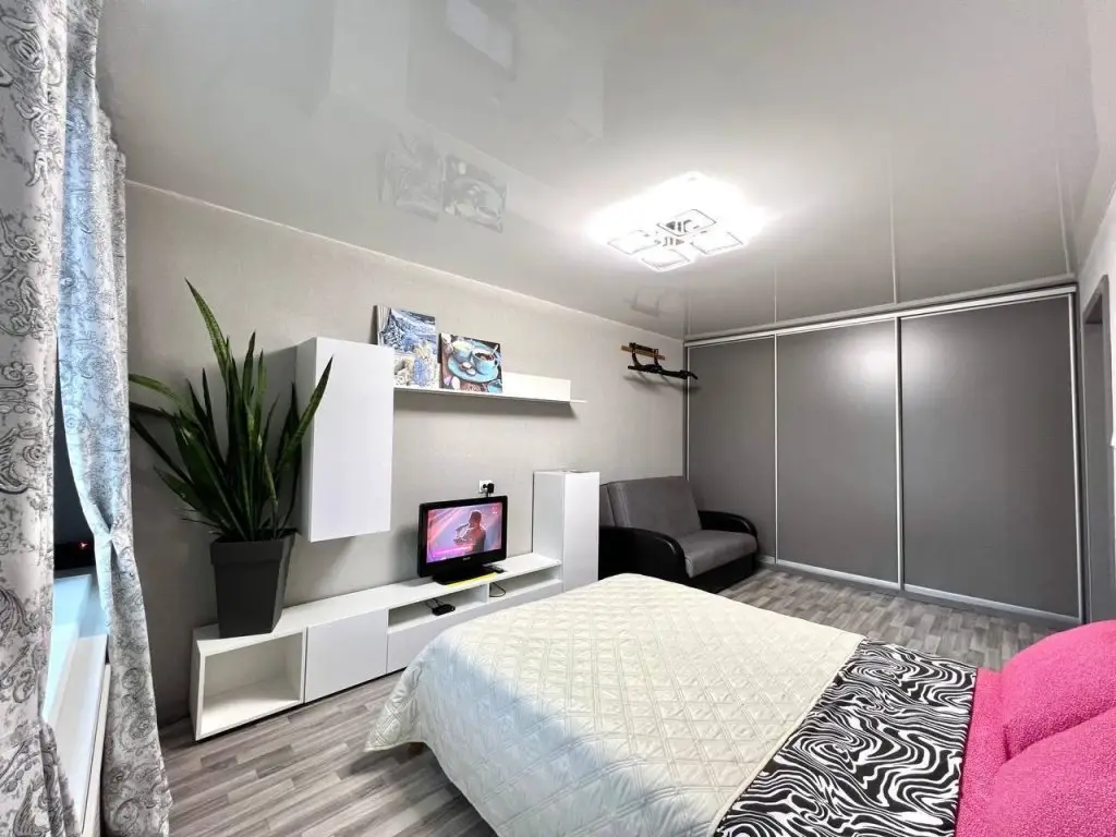 Katy Home (Кэти Хоум) на улице Менделеева — фото 1