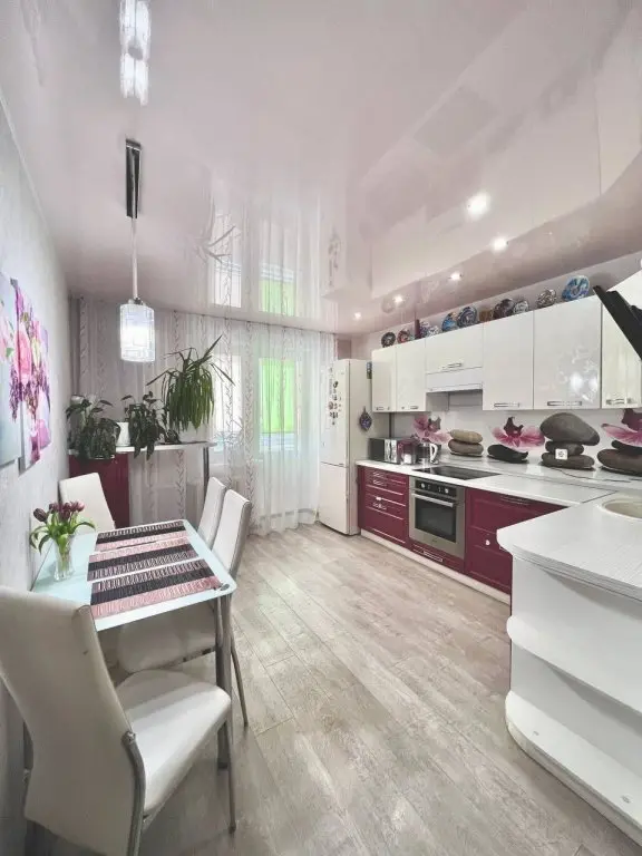 Киров: Katy Home (Кэти Хоум) на улице Солнечная 55