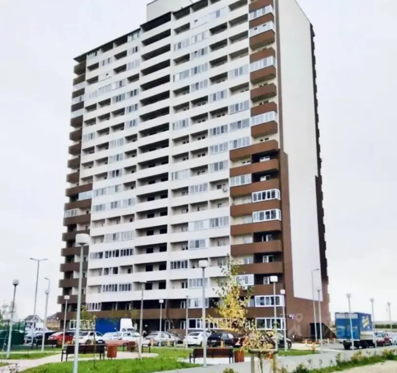 Гостим Посуточно на улице Вадима Бованенко 3 — фото 1