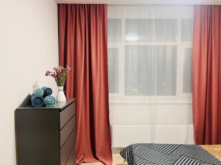 Тюмень: Romlex Apartments (Ромлекс) на улице Чаркова 91