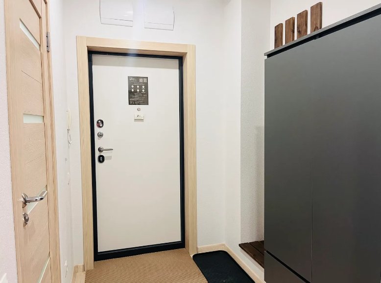 Тюмень: Romlex Apartments (Ромлекс) на улице Чаркова 91