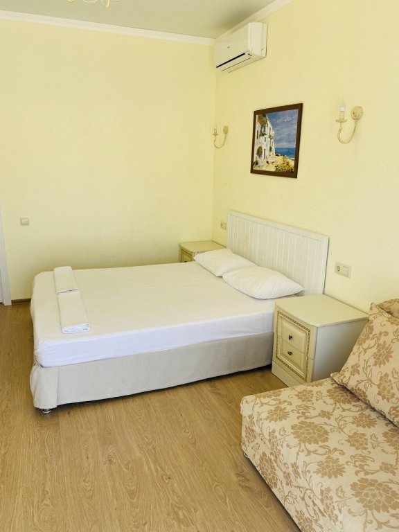 Геленджик: Гостевой дом Villa La Rose de Provence Hotel