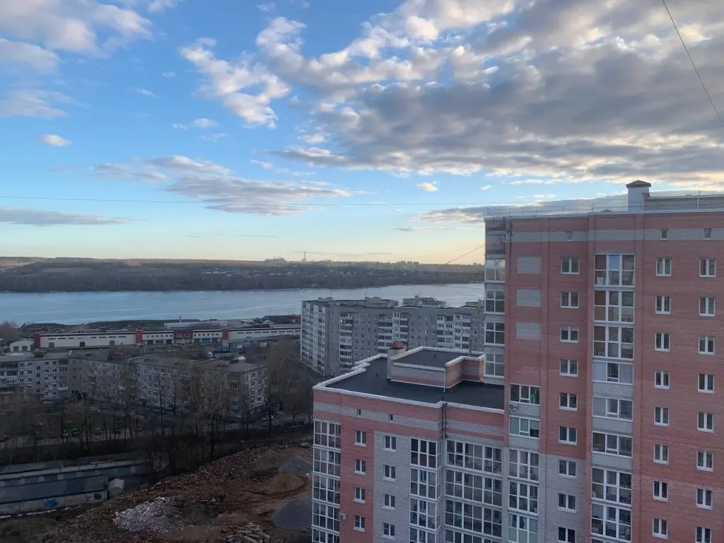 Череповец: Квартира Уютная квартира- студия в Заречье с видом на достопримечательность городасуа