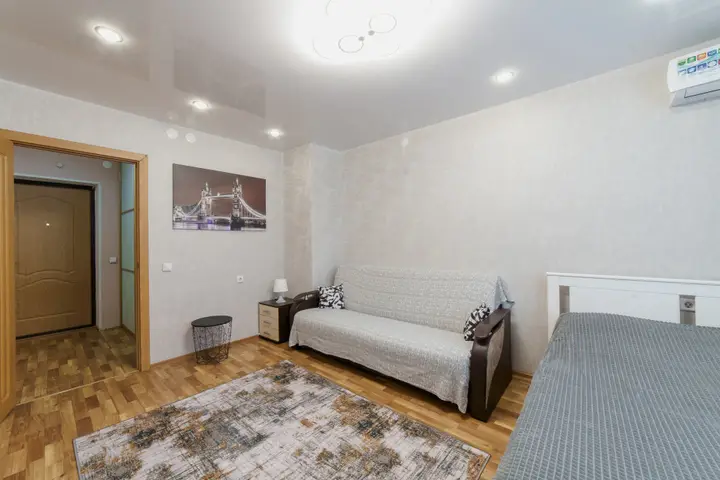 Нижний Новгород: Апартаменты Gorkiy House на Волжская Набережная 15