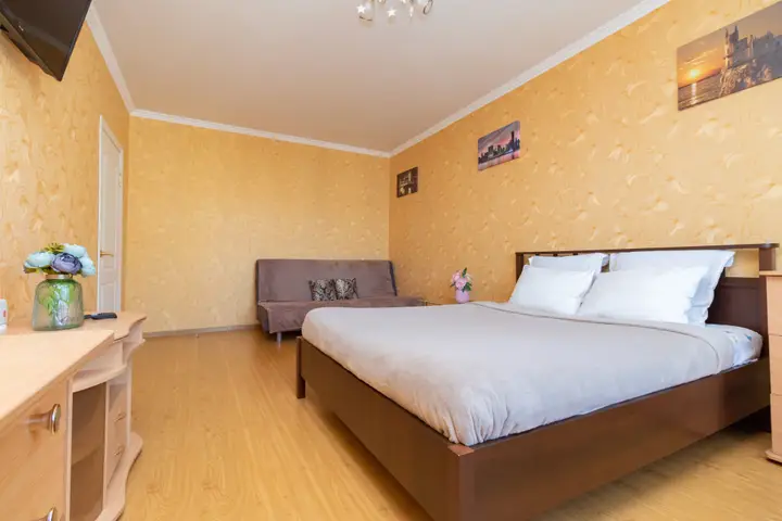 Омск: Апартаменты Крупской, 27к1